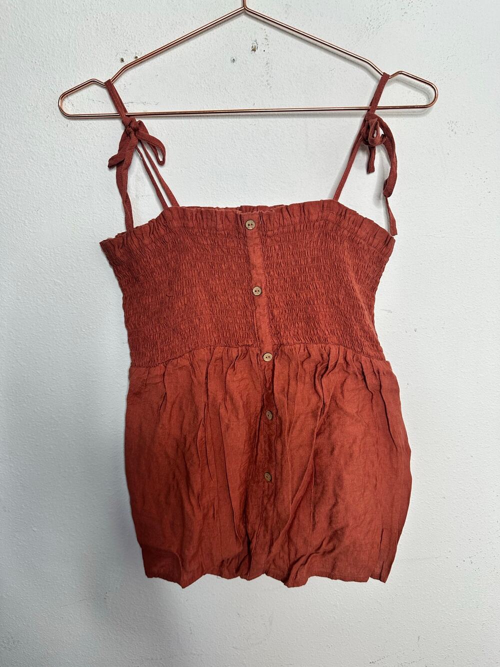DOE & RAE Rustic Orange Tie Shoulder Top Smocked Top Size Medium